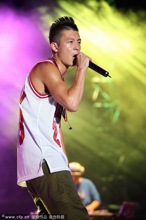 冠希篮球直播是陈冠希吗_(冠希篮球直播是陈冠希吗知乎)