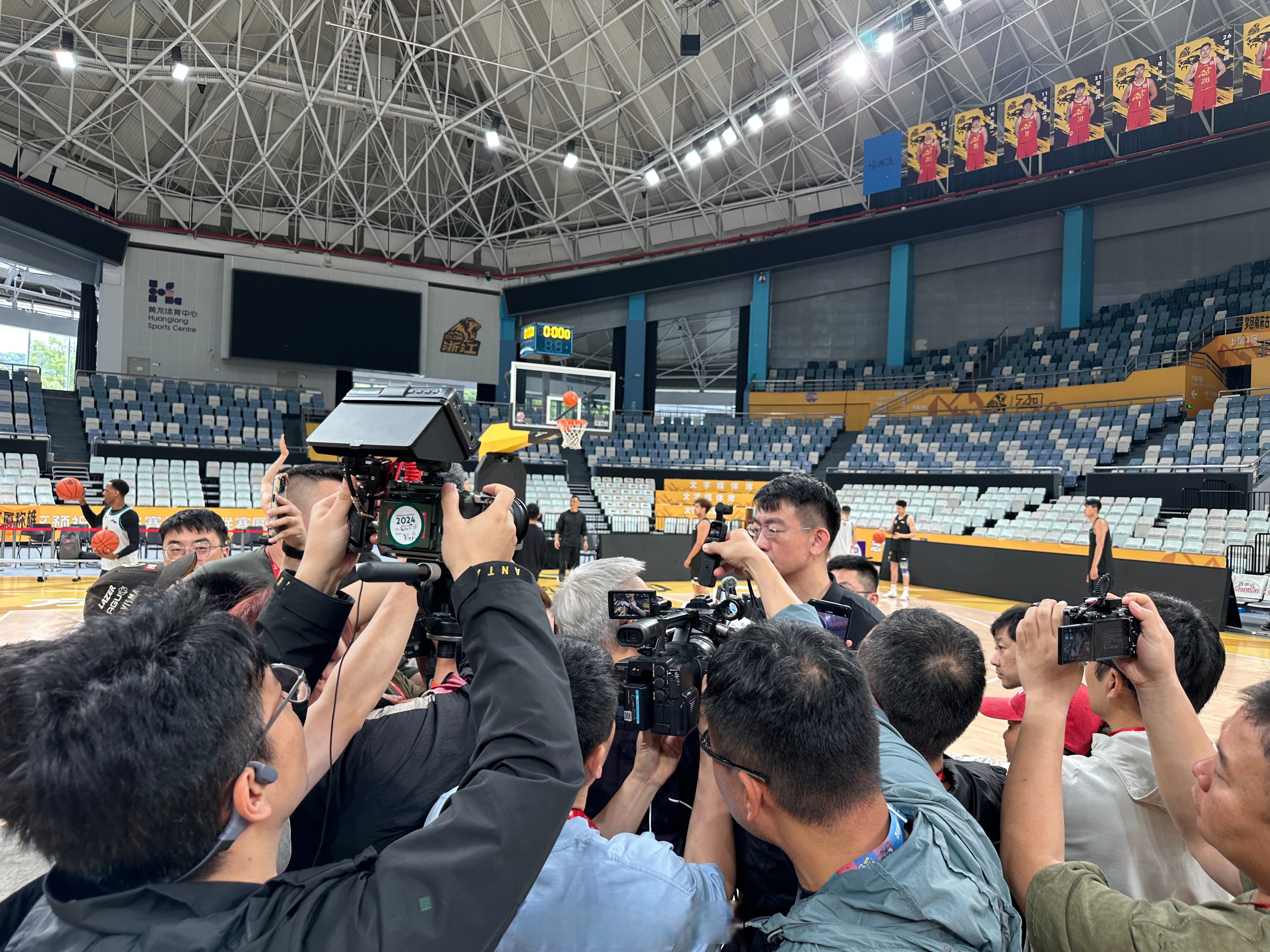 cba直播现场直播2021_(cba直播现场直播cctv5)