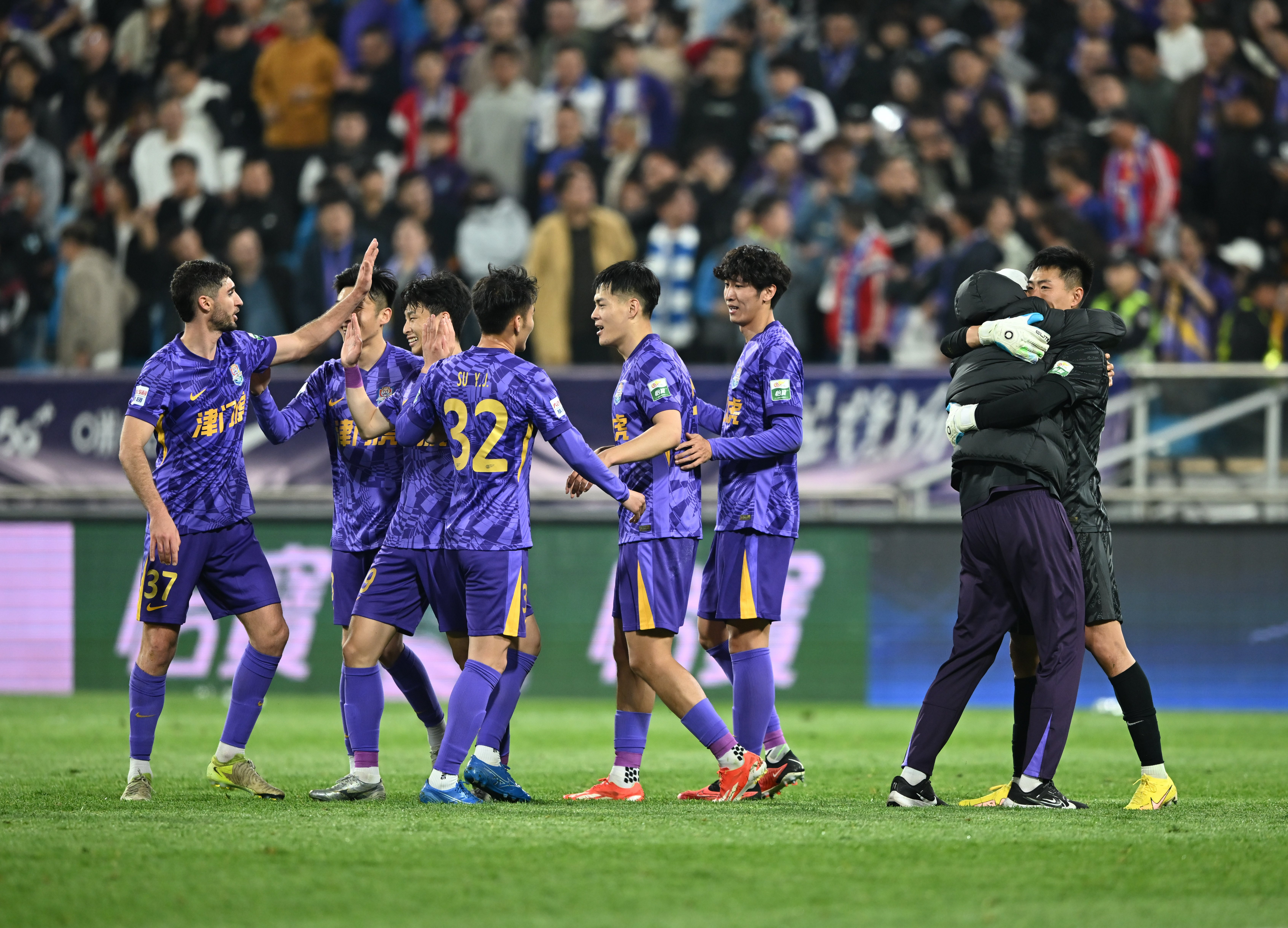 免费中超足球直播在线观看_(免费中超足球直播在线观看下载)  第1张