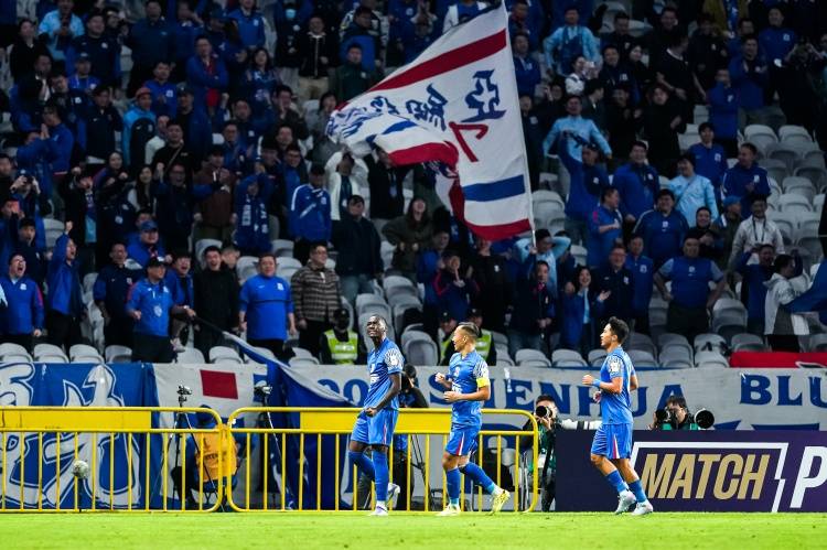 申花全队涨跌情况：刘诚宇杨皓宇上涨米内罗涨幅最大的简单介绍  第1张