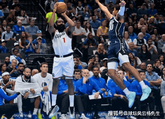 哈登快船生涯第7次三双追平队史纪录三双合计81次的简单介绍  第2张