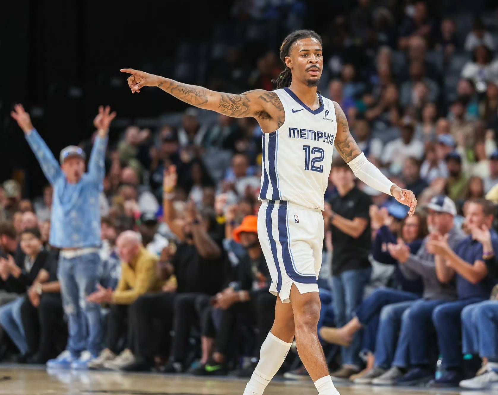 曝国王密切关注莫兰特情况此前遭灰熊禁赛 第2张 曝国王密切关注莫兰特情况此前遭灰熊禁赛 第2张