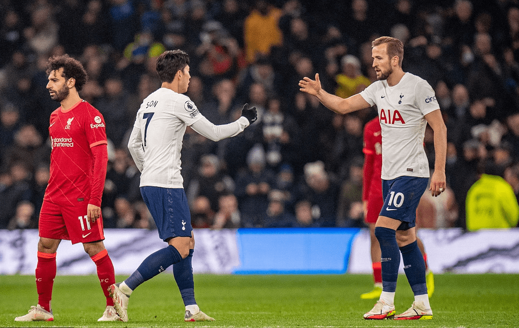 包含Whoscored评英超首轮最佳阵范戴克在列热刺三人入选的词条  第2张