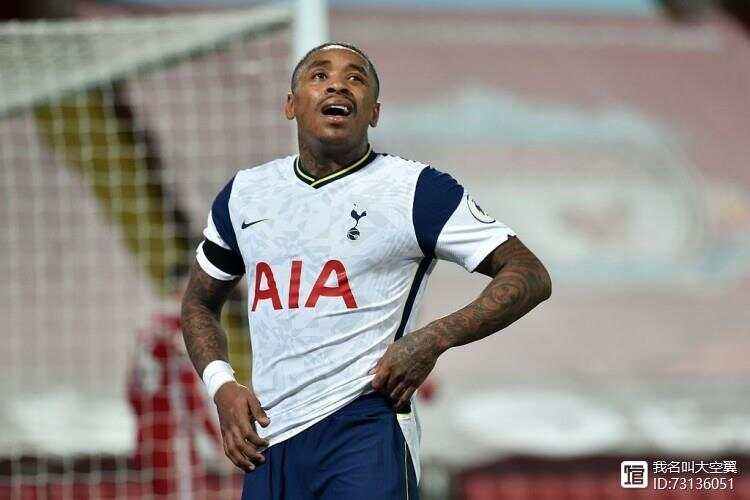 关于热刺有意布兰斯韦特球队希望增强后防实力的信息