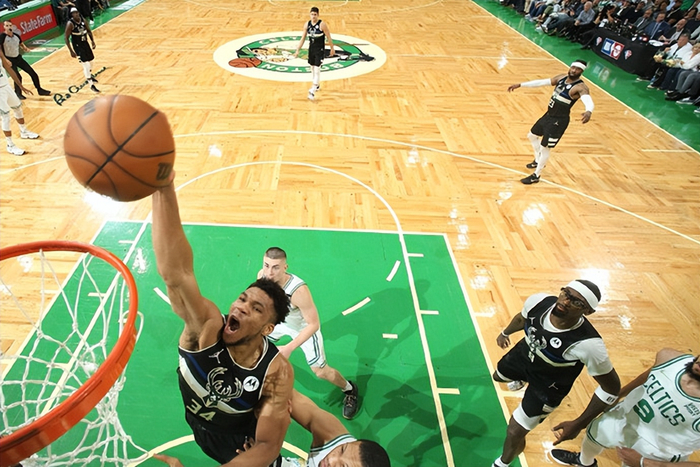 保篮甲:博蒂文VS利尔斯基的简单介绍 第2张 保篮甲:博蒂文VS利尔斯基的简单介绍 第2张