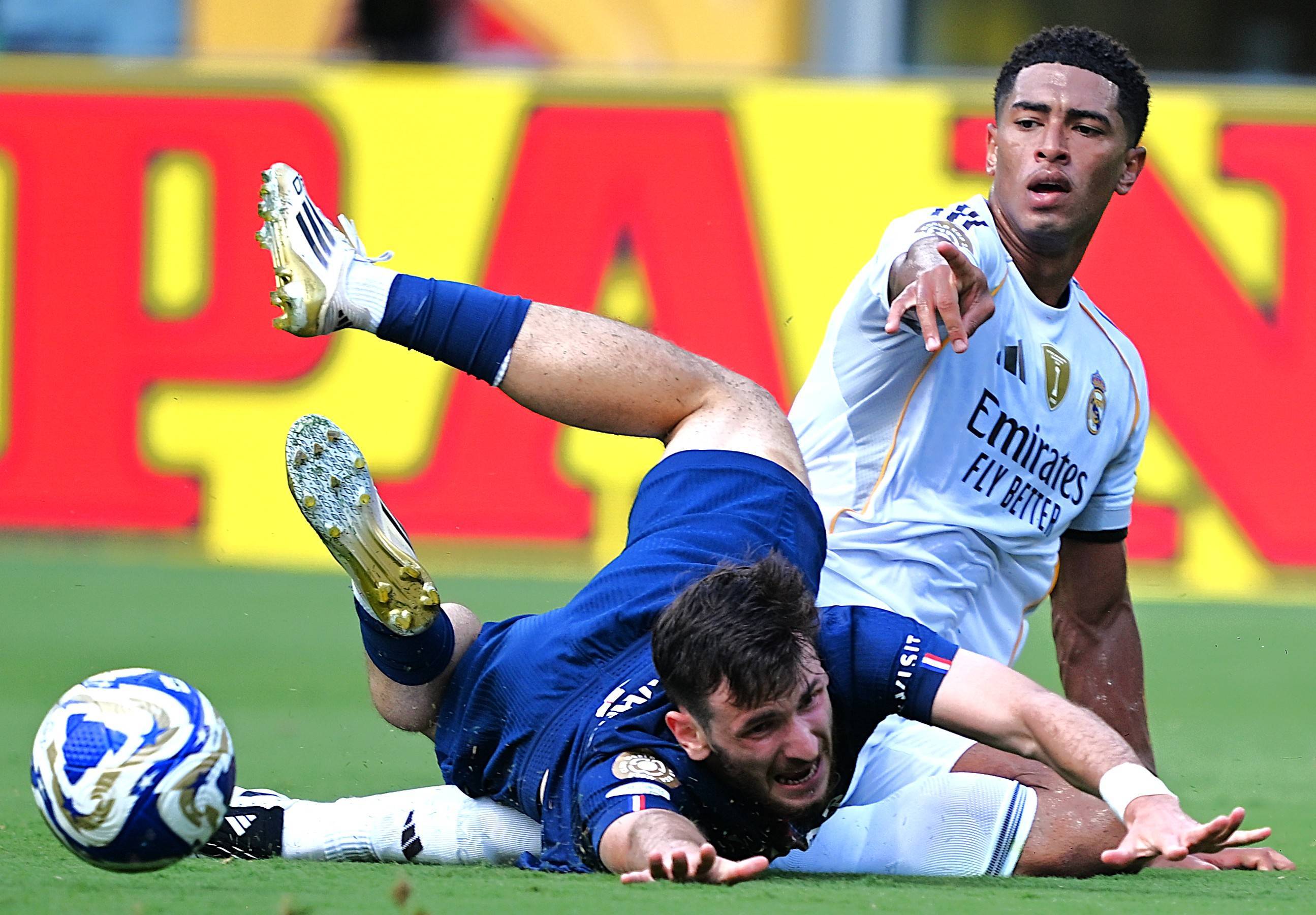 世俱杯巴黎圣日耳曼2-0拜仁晋级四强冲击队史首冠的简单介绍 第1张 世俱杯巴黎圣日耳曼2-0拜仁晋级四强冲击队史首冠的简单介绍 第1张