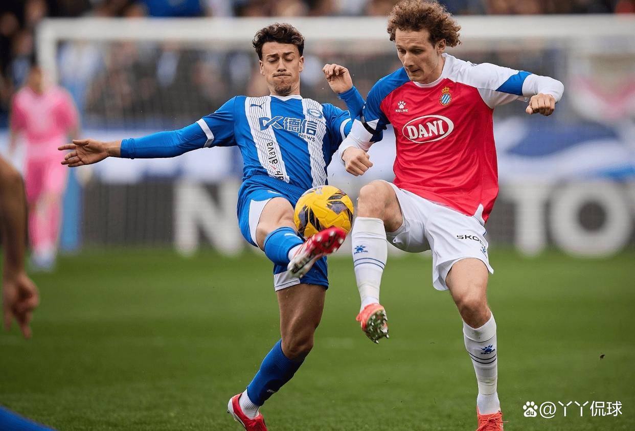 包含西甲阿拉维斯2-1西班牙人西班牙人连胜被终结的词条  第1张