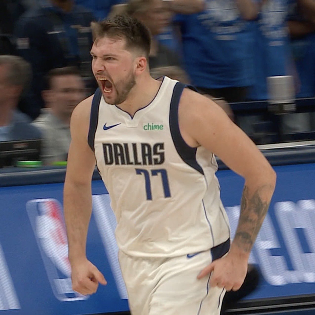 关于东契奇28+10+6助斯洛文尼亚结束4连败正负值+23的信息  第2张