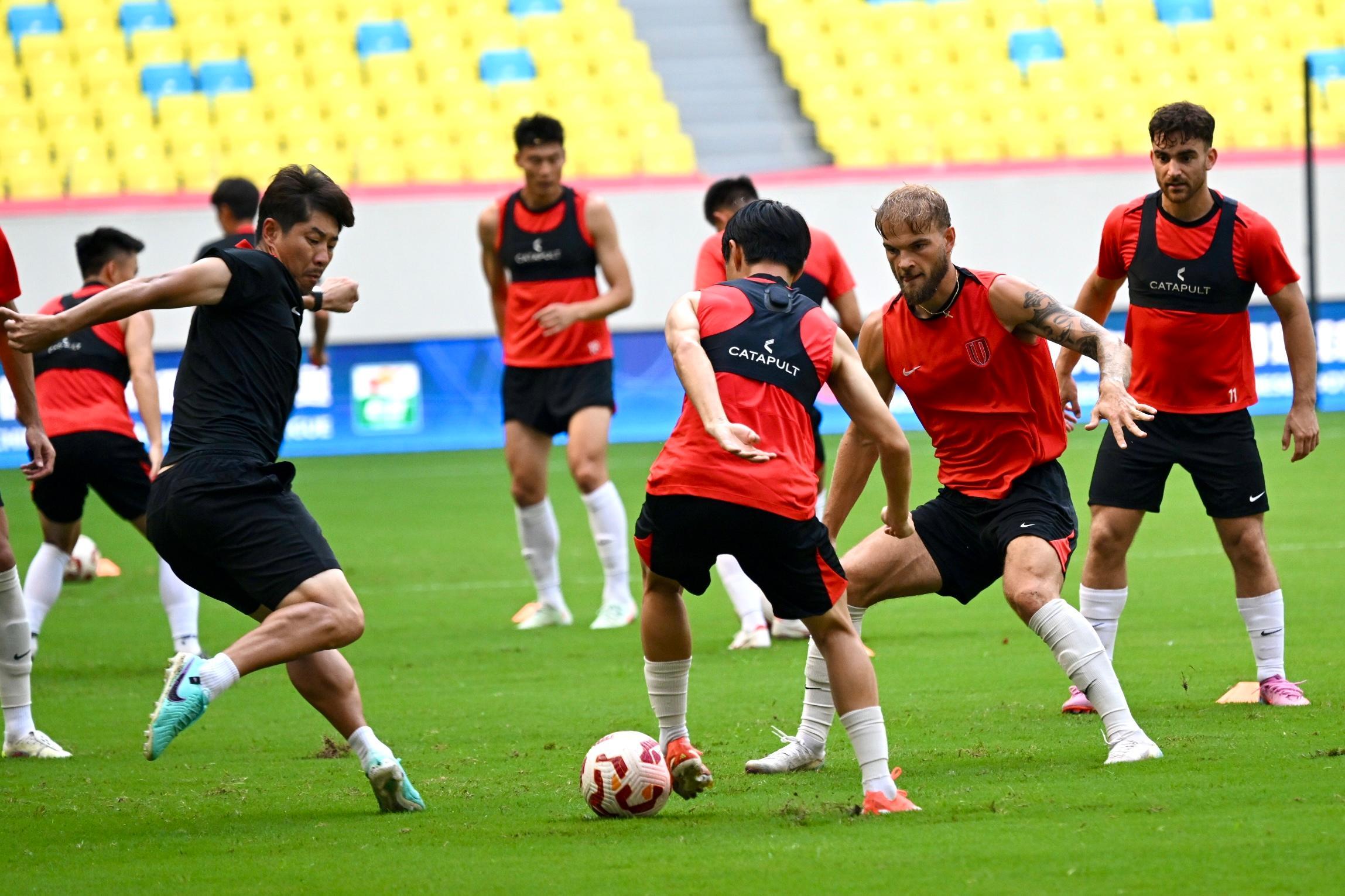 包含足球报：河南队做好打硬仗的准备足协杯半决赛对阵蓉城的词条