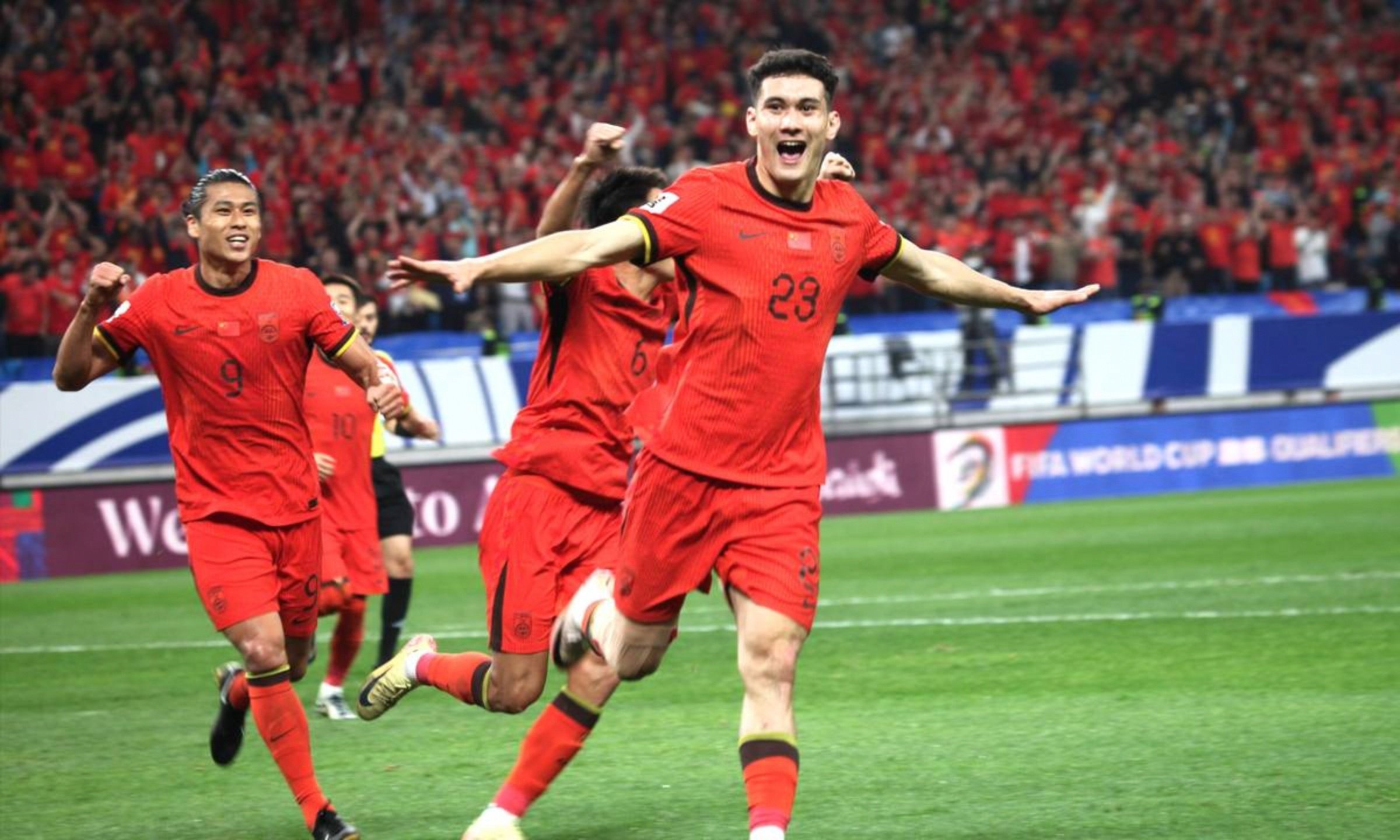 拜合拉木赛后致歉新鹏城疑似内讧的简单介绍  第2张