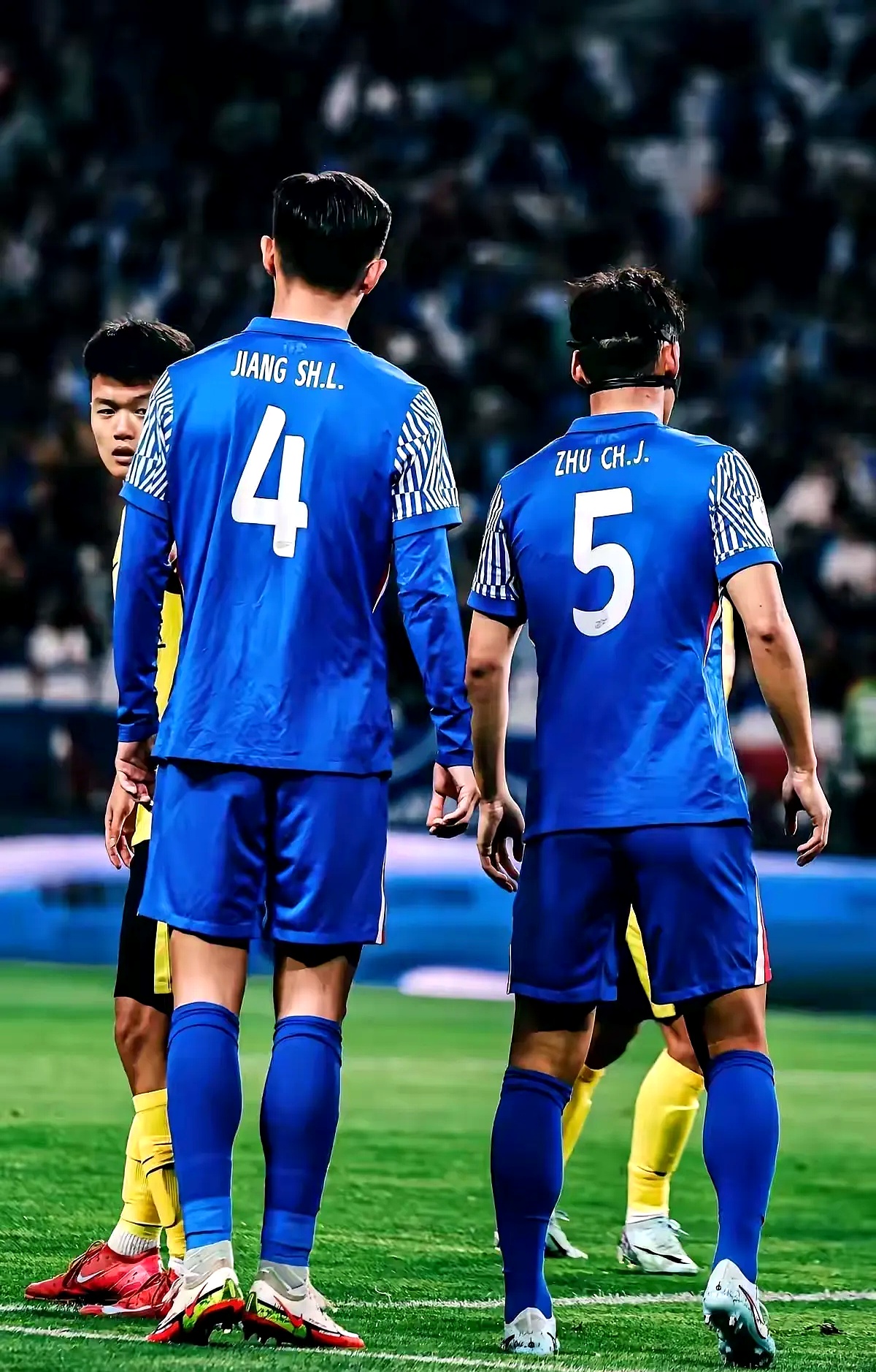 关于上海申花更新一线队大名单新增4名球员的信息  第1张