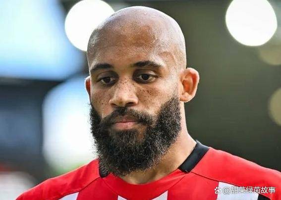 关于曝姆贝乌莫只想加盟曼联球员拒绝热刺邀请的信息