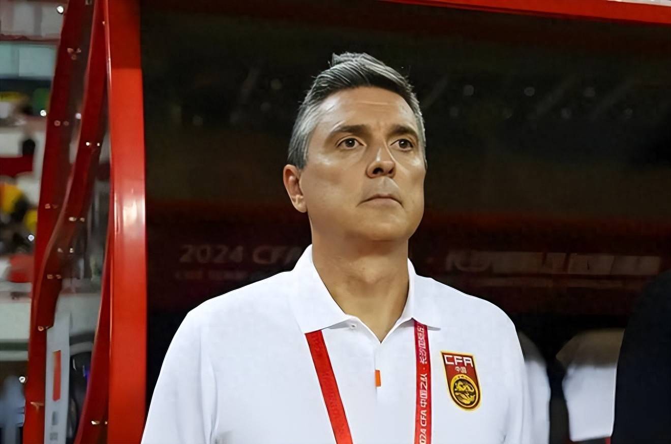 包含中国U22战平澳大利亚将晋级球队迎来激战的词条