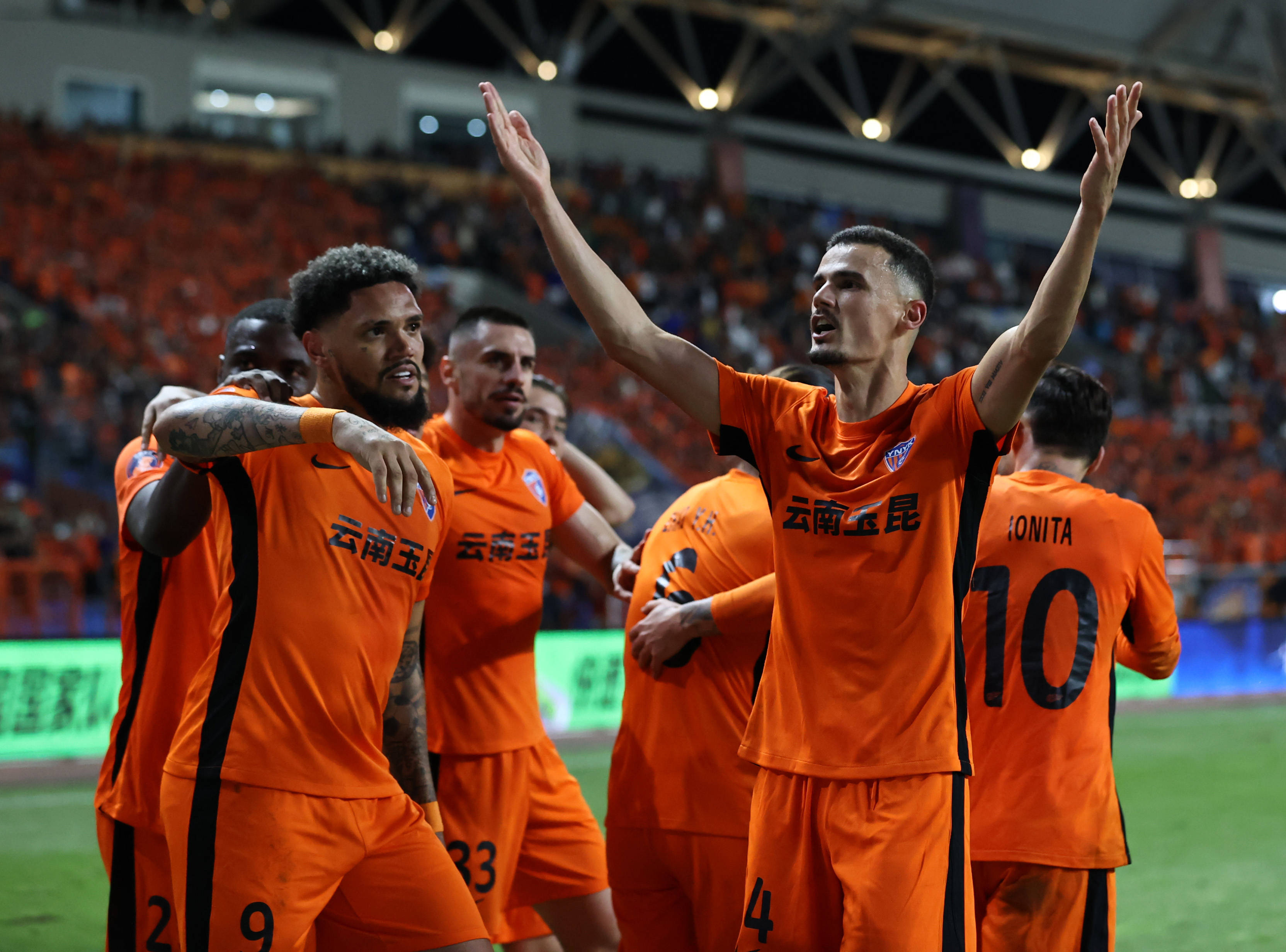 中超：河南队VS云南玉昆  第1张