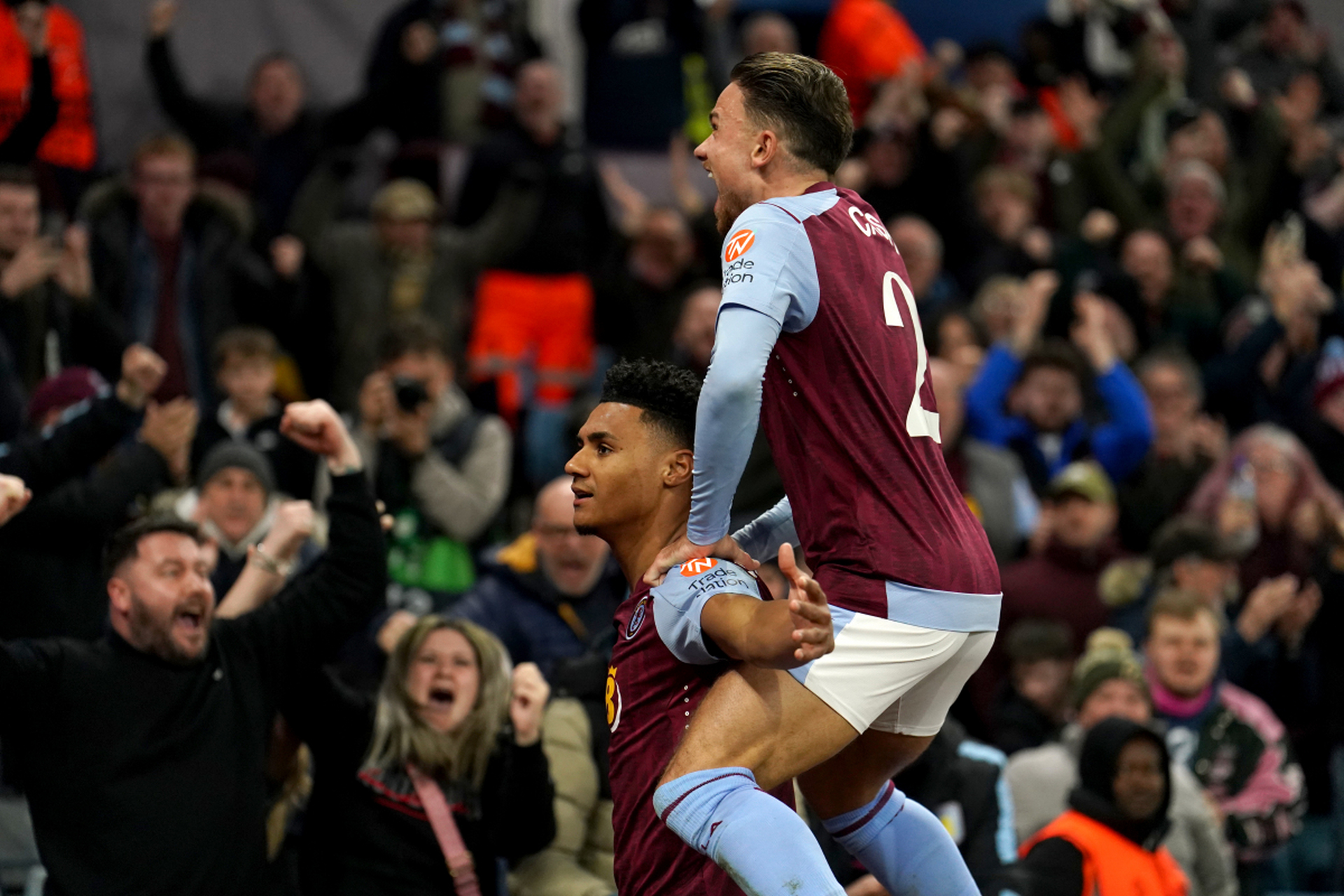 英超：利兹联队VS阿斯顿维拉