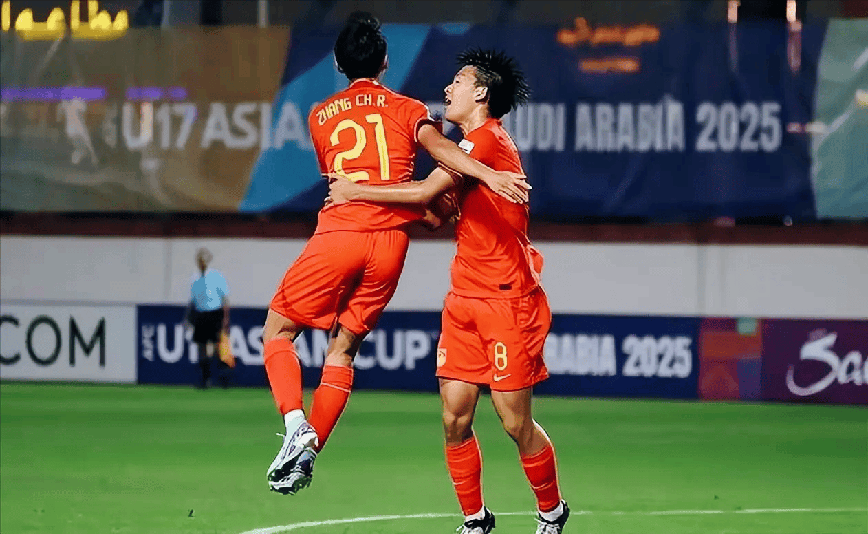 包含U16国足4-1大胜朝鲜国少结束热身赛两连败的词条