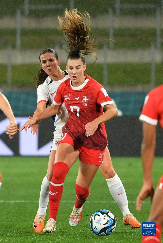 苏超女:中洛錫安哈茨女足VS汉密尔顿学院女足的简单介绍 第2张 苏超女:中洛錫安哈茨女足VS汉密尔顿学院女足的简单介绍 第2张