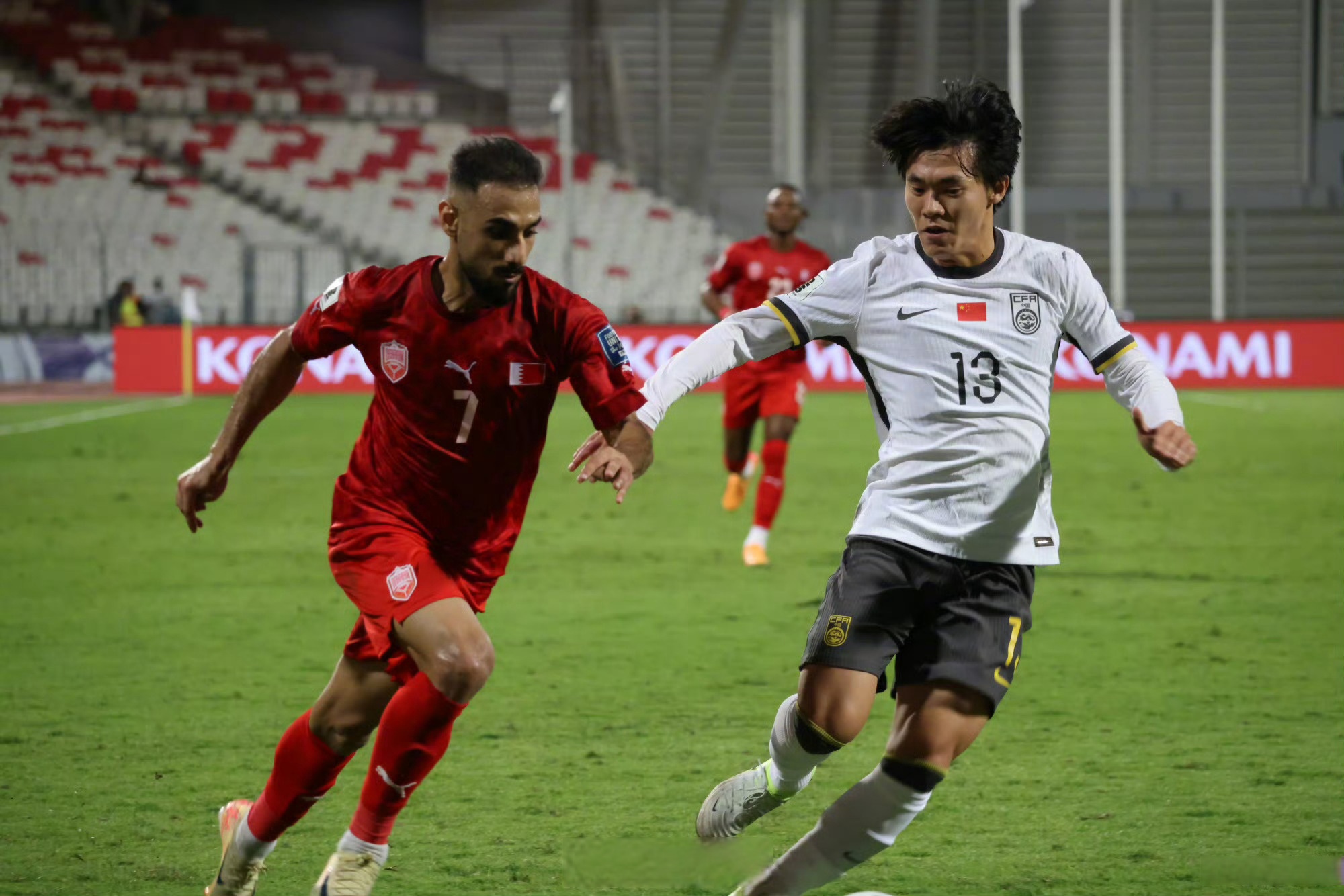 国足“体面”告别2026世界杯末轮击败巴林的简单介绍  第1张