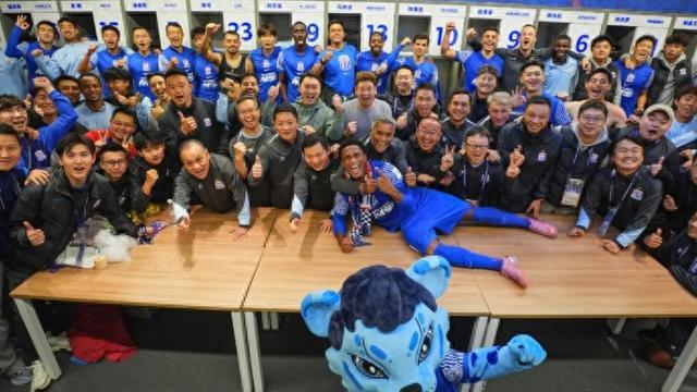 包含申花最强阵容回归中超争冠进入白日化的词条