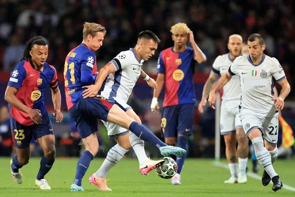 关于劳塔罗对阵维罗纳全场数据出炉获得全队最低分的信息