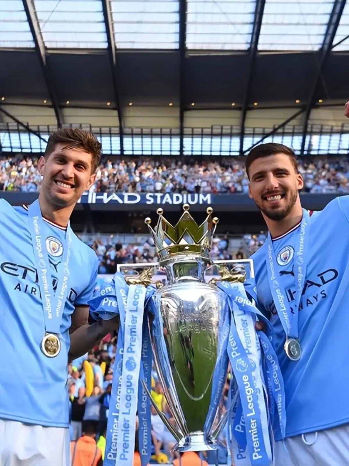 曼联获英超最不可能逆转奖联赛客场逆转曼城  第2张