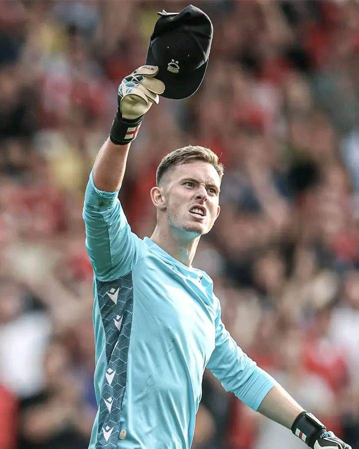 包含曝马赛有兴趣签下亨德森面临与诺丁汉森林竞争的词条