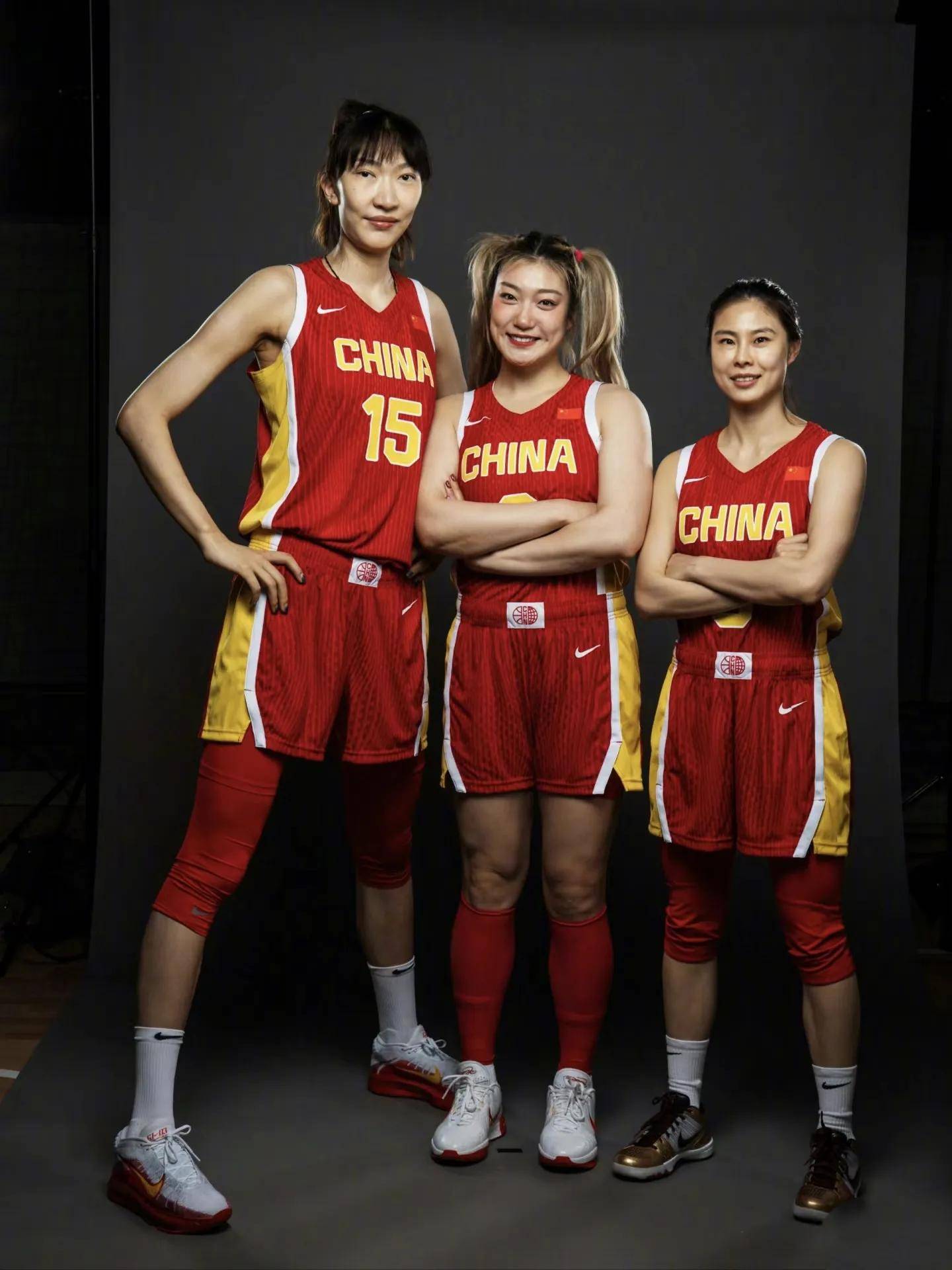 女篮亚洲杯最佳阵容出炉韩旭在列澳大利亚女篮两人入选的简单介绍  第1张