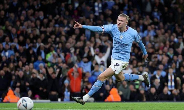 英超水晶宫3-3伯恩茅斯马特塔戴帽克鲁皮双响的简单介绍