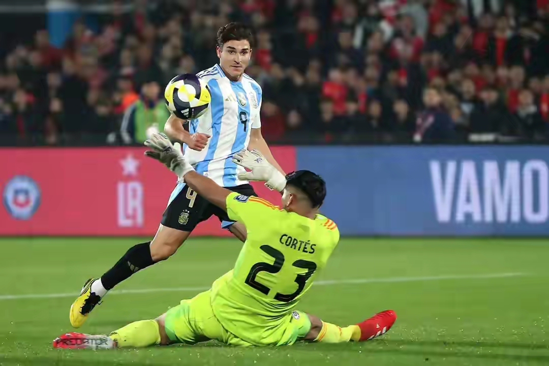 世南美预智利VS阿根廷预测阿根廷拥有绝对的对赛优势的简单介绍