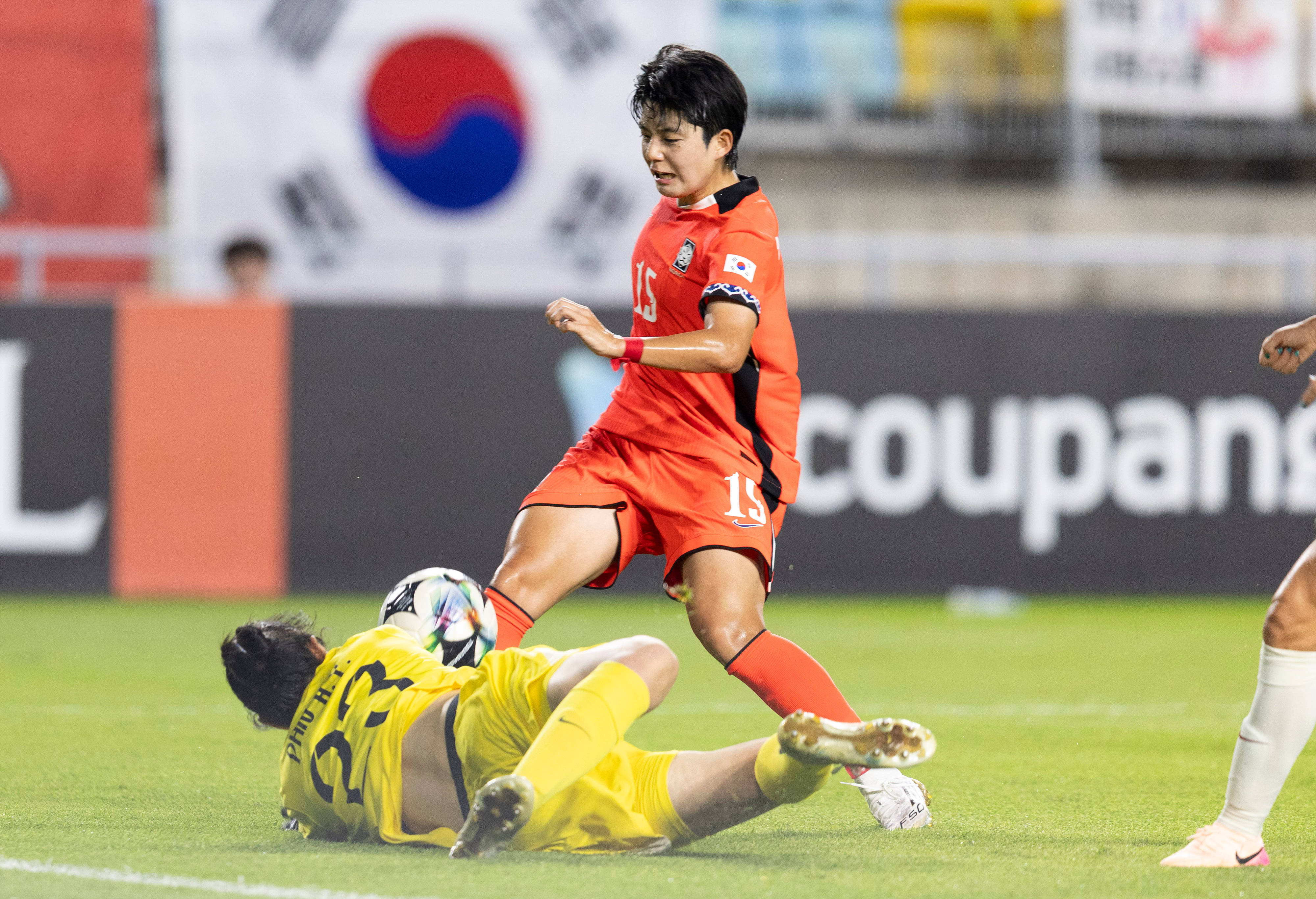 关于东亚杯韩国女足2-0中国台北女足韩国女足夺得冠军的信息  第1张