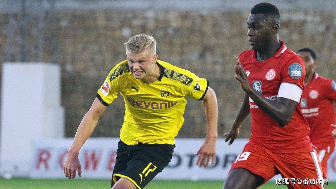 关于德甲圣保利VS多特蒙德比分预测大黄蜂争取用胜利开始新赛季的信息